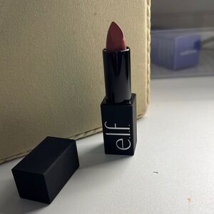 *FINAL PRICE* ELF Satin O Face Lipstick in shade Standing Ovation
